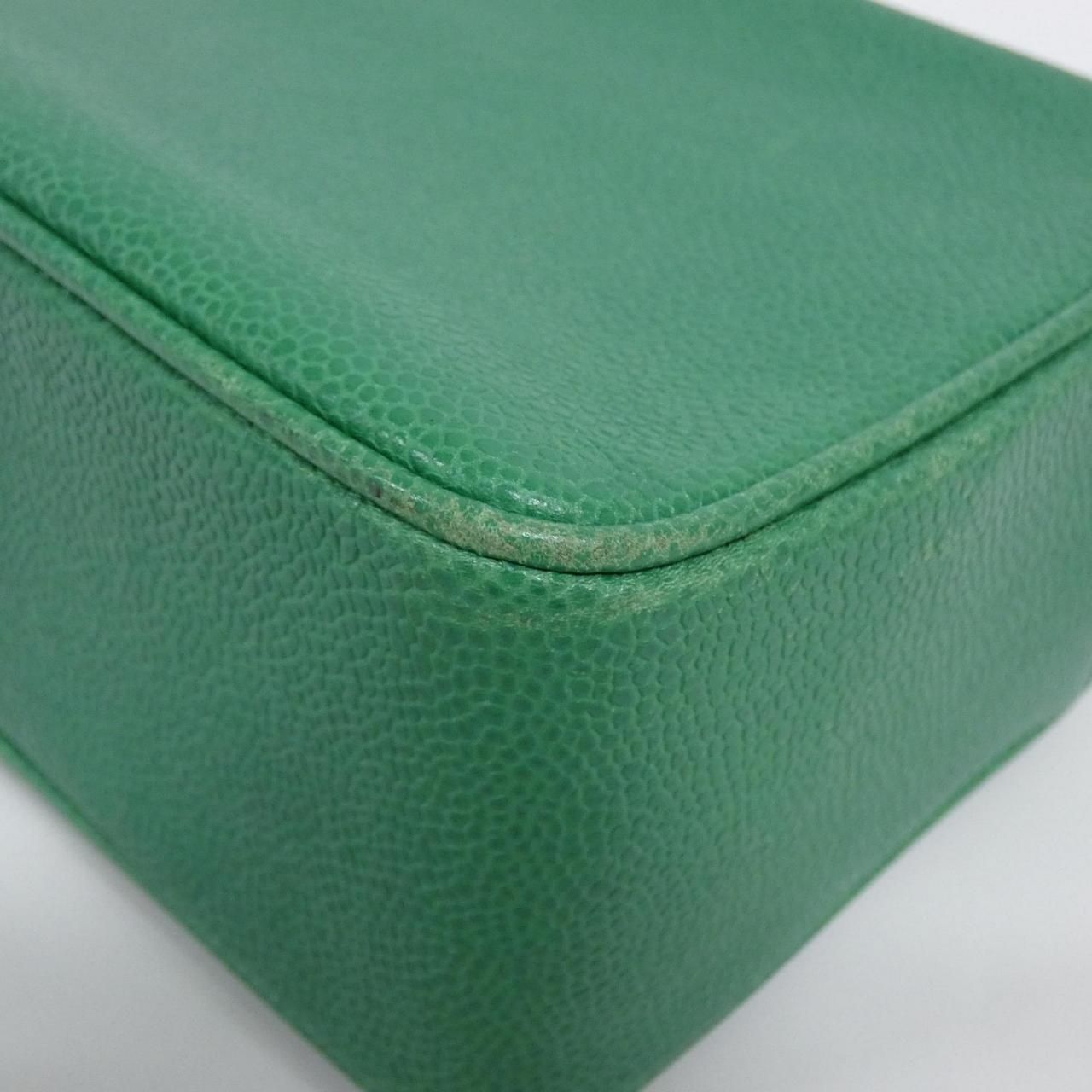 Chanel Vintage Shoulder — view 3