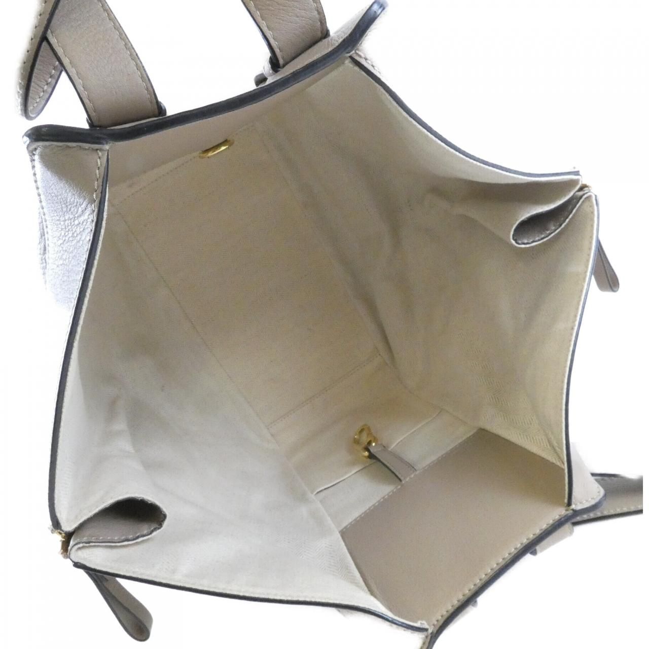 Loewe Hammock Small 387 30 Shoulder — view 8