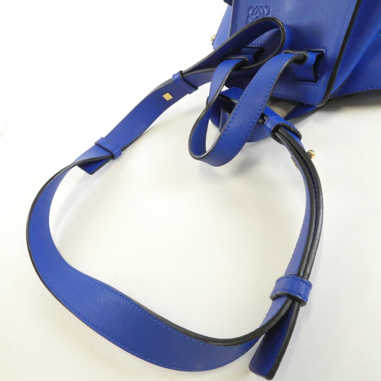 Loewe Hammock Small 387 30 Shoulder — view 7
