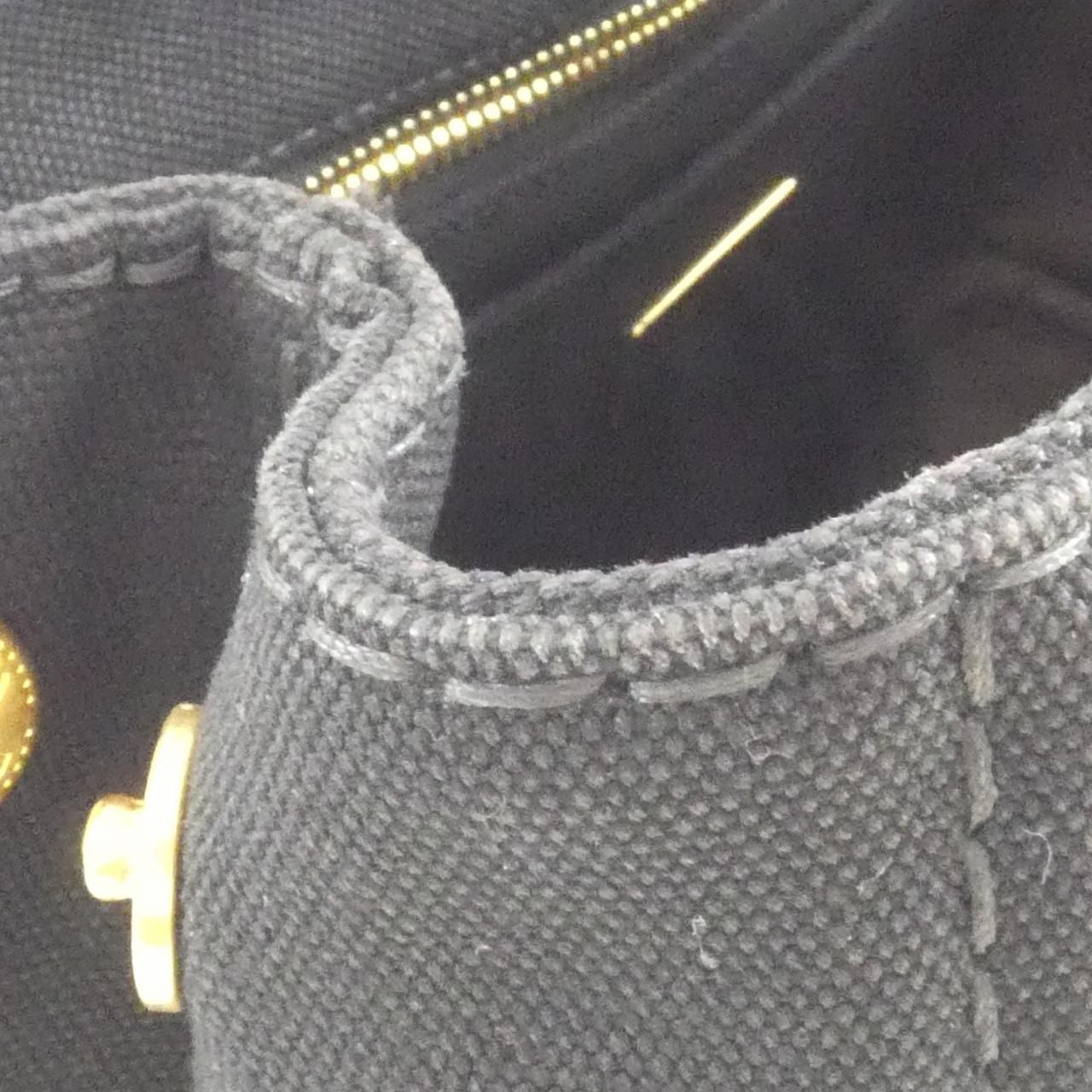 Prada Bag Handbag Gold — view 5