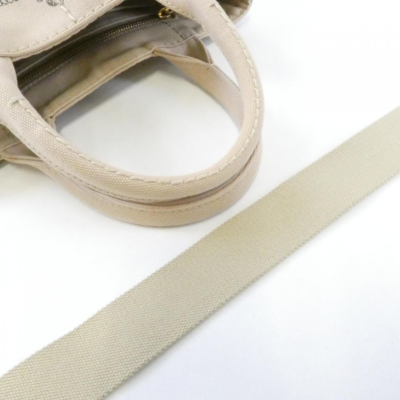 Prada Bag Handbag Gold — view 5