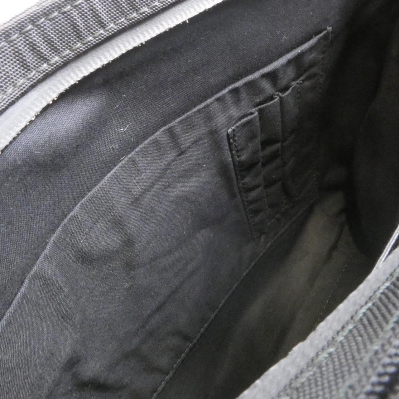 Balenciaga Explorer Pouch Black — view 7