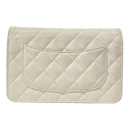 Chanel Wallet Quilted White Chain Gold Metal — view 2