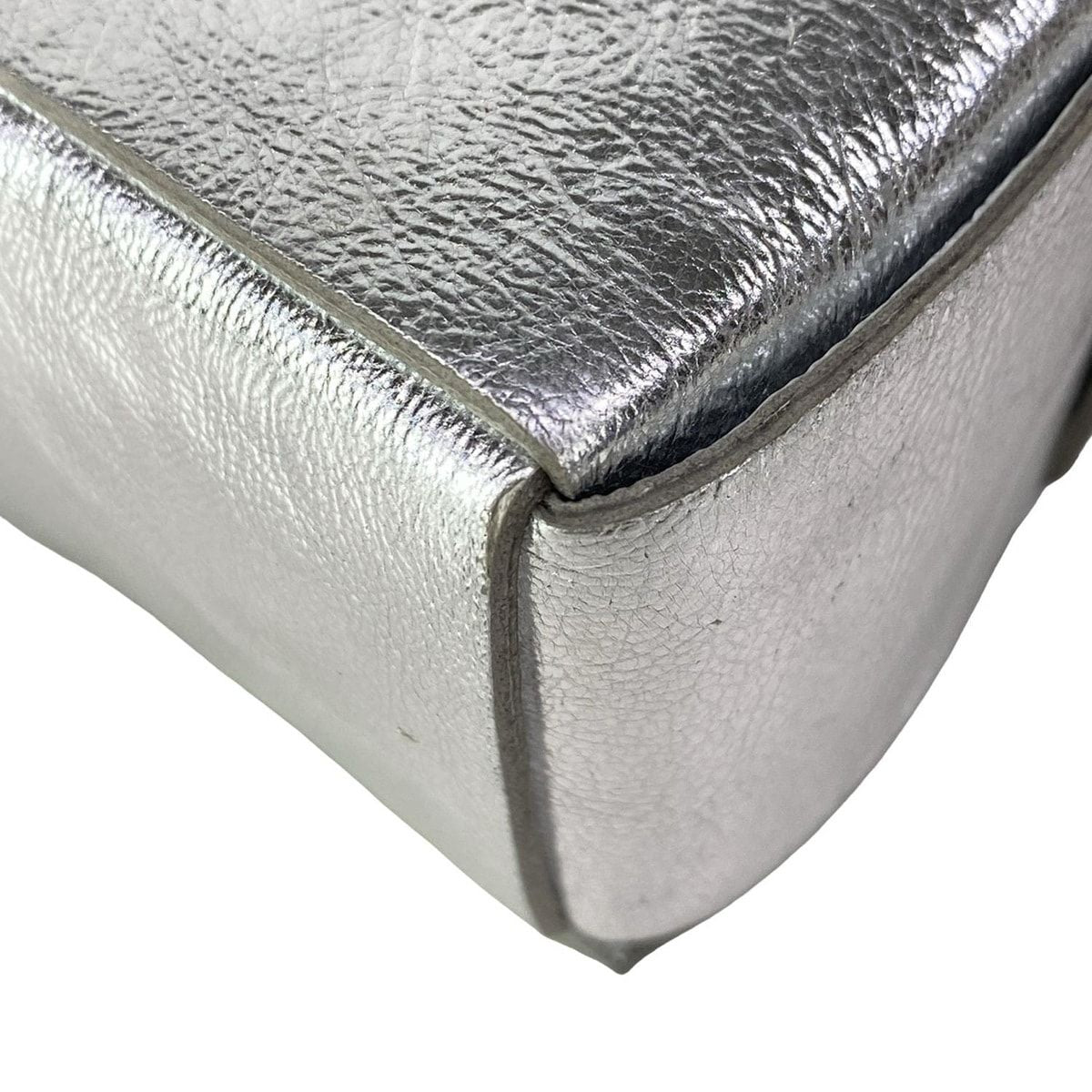 Bottega Veneta Shoulder Bag Cassette Silver Leather — view 6