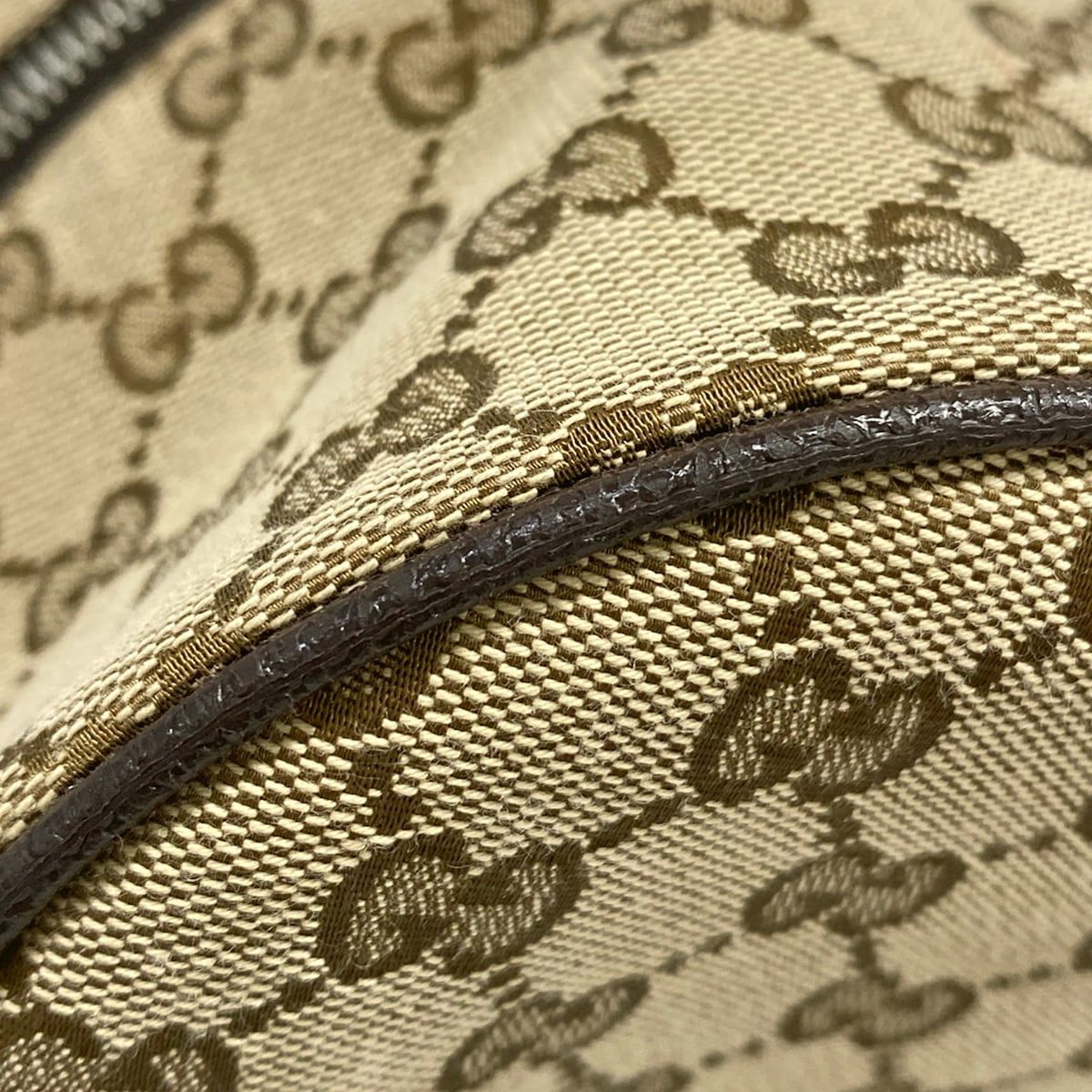 Gucci Waist Pouch GG Pattern Dark Brown Beige Leather — view 6