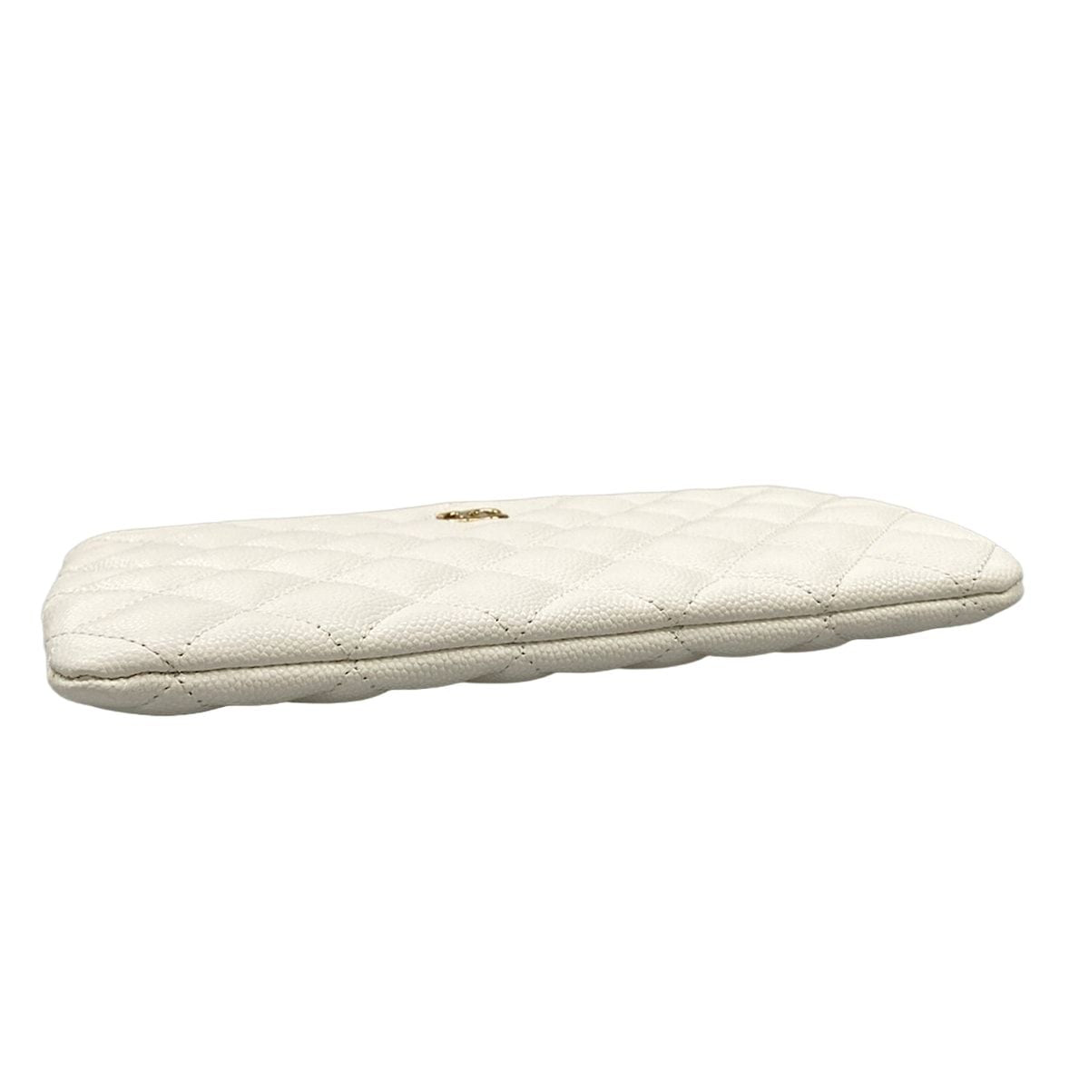 Chanel Pouch Quilted White CC Logo Gold — view 3
