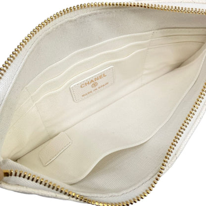 Chanel Pouch Quilted White CC Logo Gold — view 4