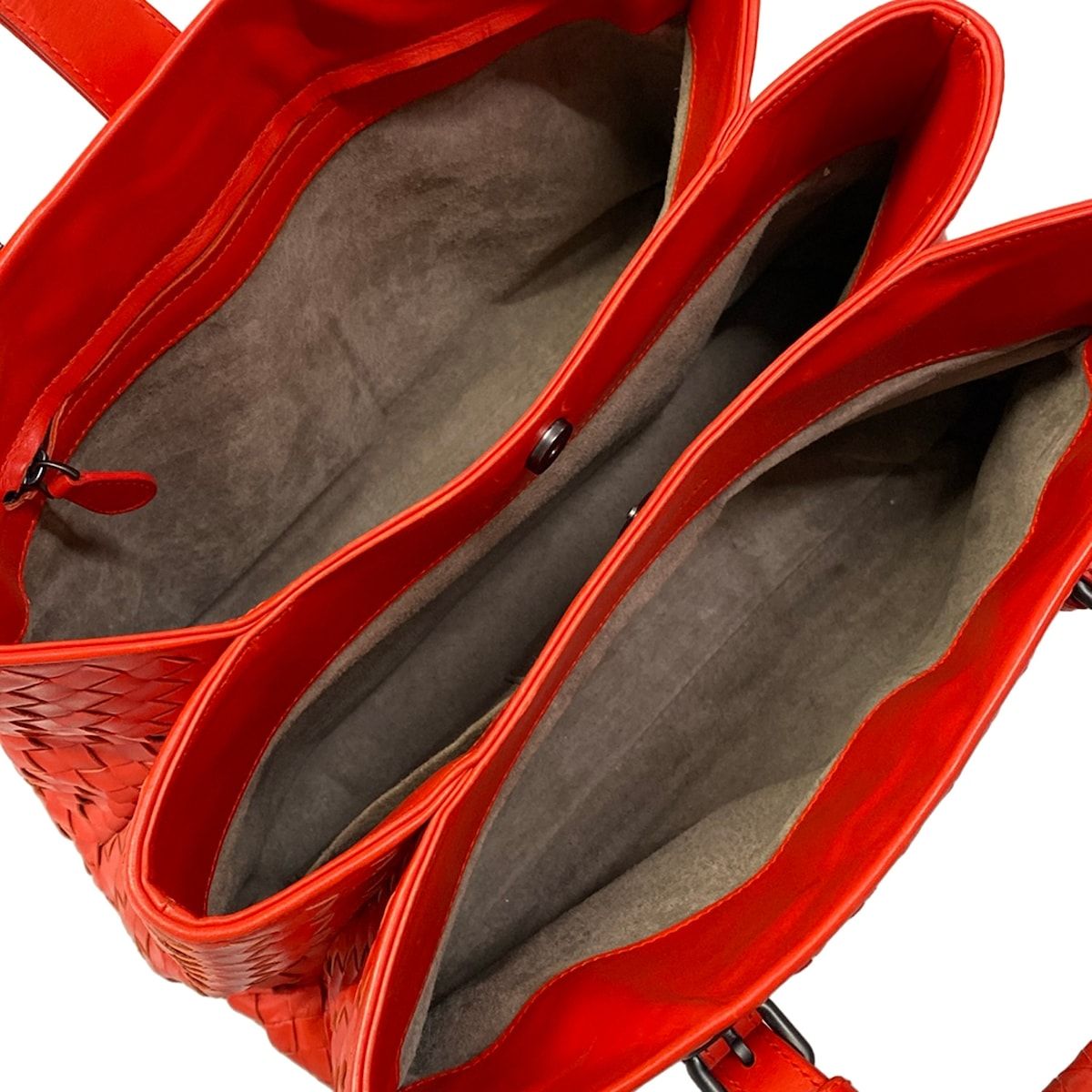 Bottega Veneta Handbag Red Leather — view 7