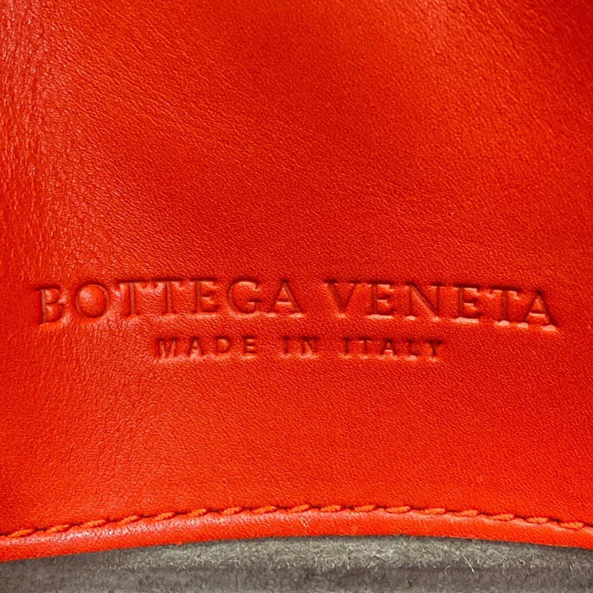 Bottega Veneta Handbag Red Leather — view 8