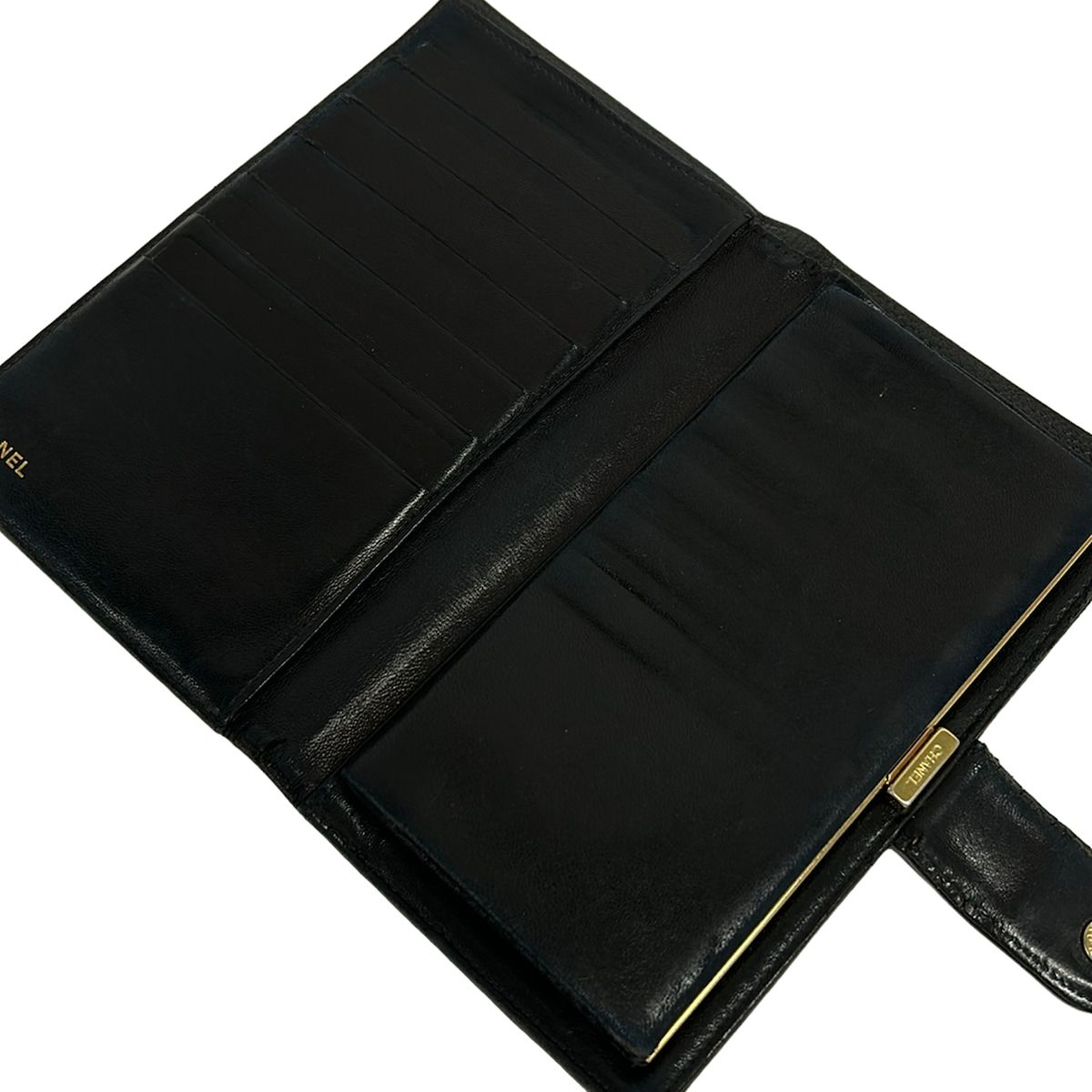 Chanel Wallet Black CC Logo — view 3