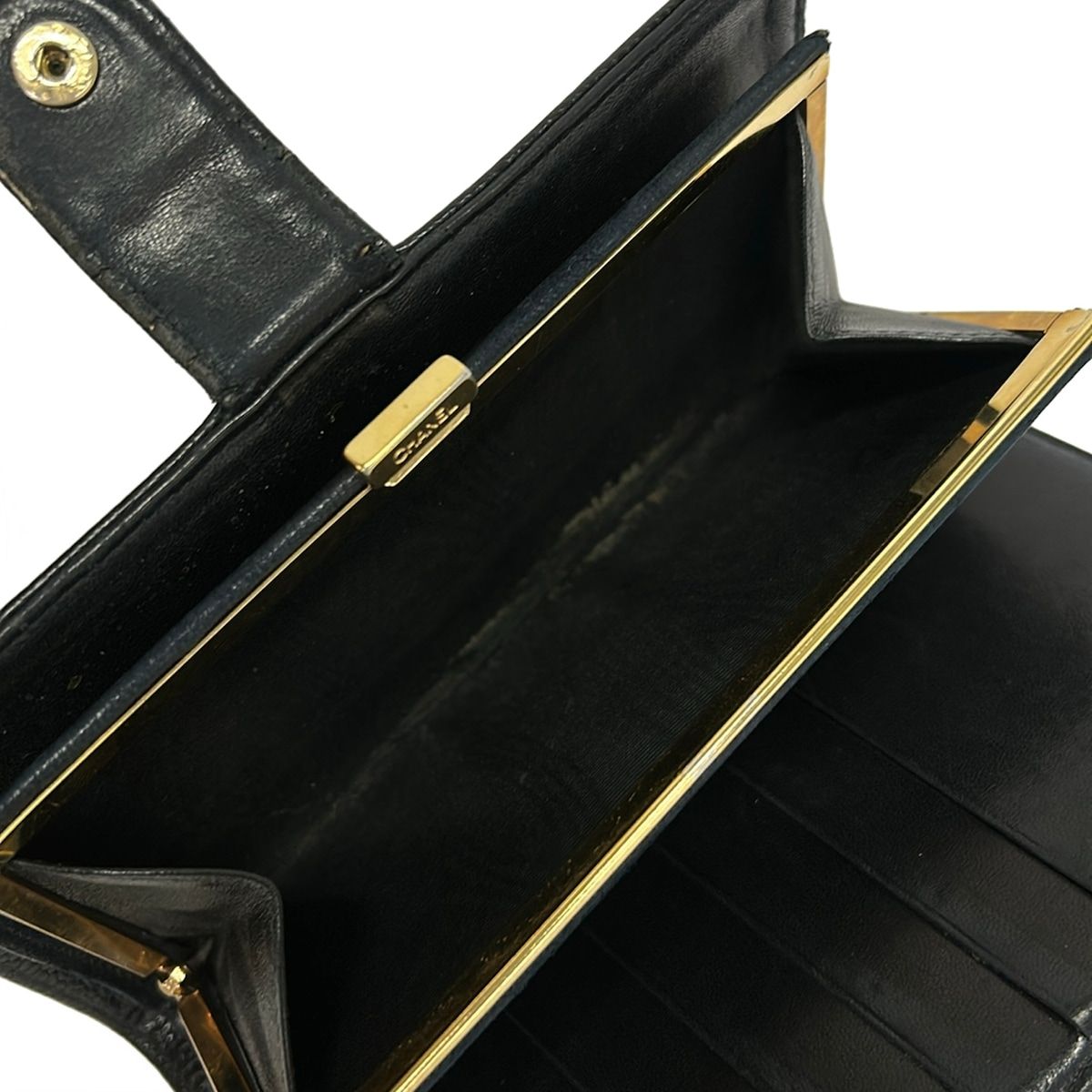 Chanel Wallet Black CC Logo — view 4