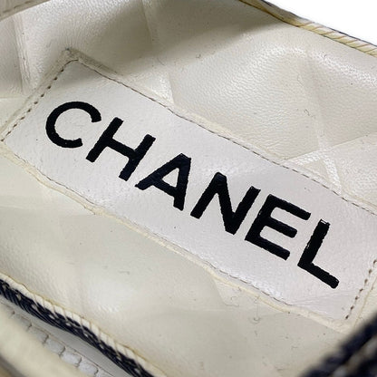 Chanel Sandals 34 C White Black CC Logo Velcro Leather — view 8