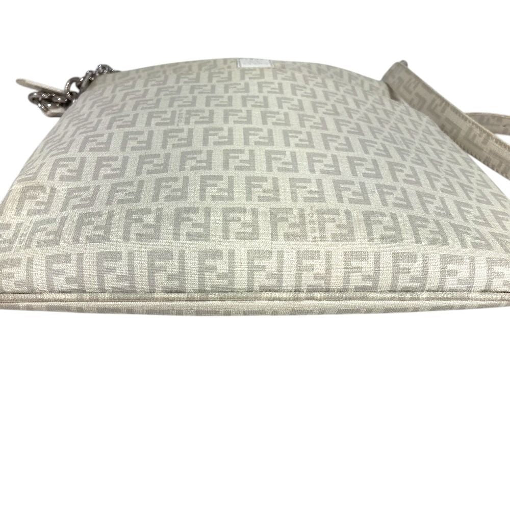 Fendi Shoulder Bag Zucchino Logo Leather White — view 4