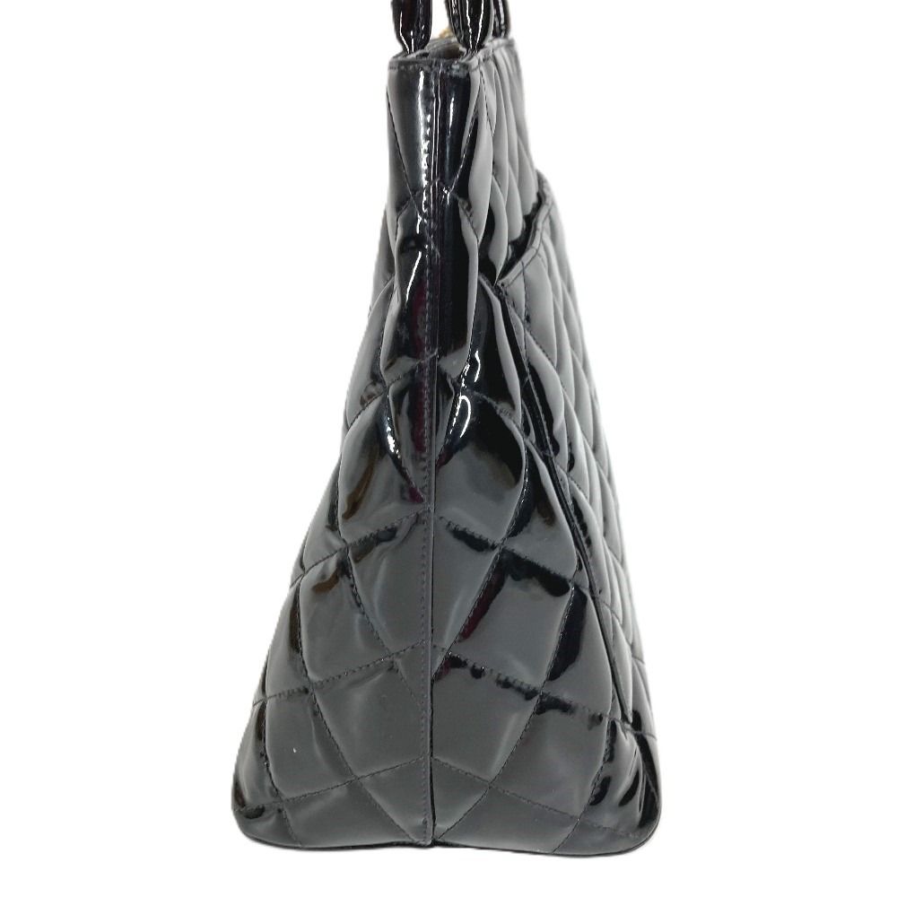 Chanel Tote Reissue Enamel Black — view 2