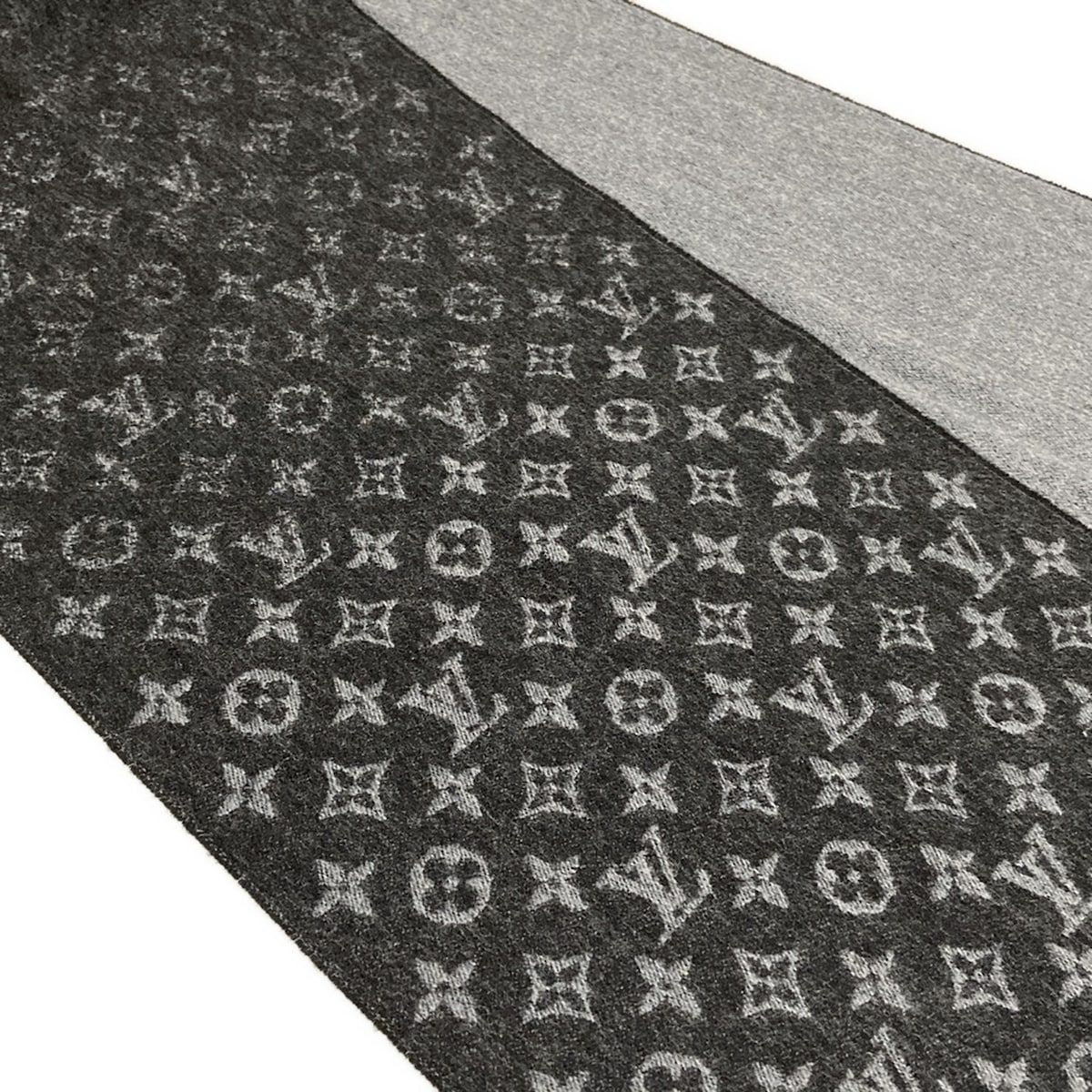 Louis Vuitton Scarf Echarpe Monogram Gradient Noir Wool Cashmere — view 3