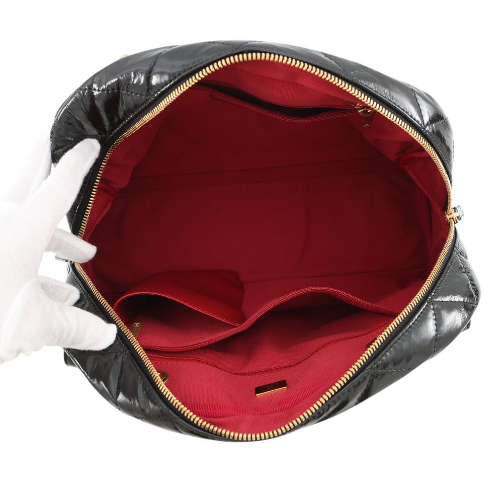 Chanel Shoulder Bag CC Logo Quilted Maxi Shiny Calf Leather Black — view 5
