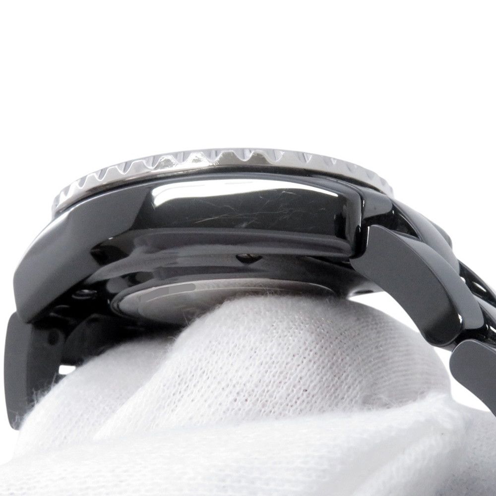 Chanel Watch Black Dial Quartz — view 7