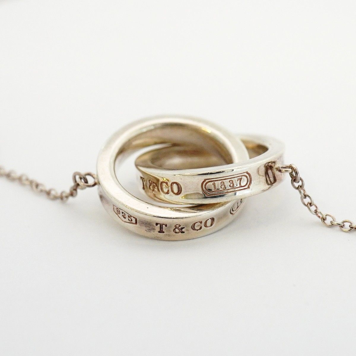 Tiffany & Co Necklace Interlocking Silver — view 6