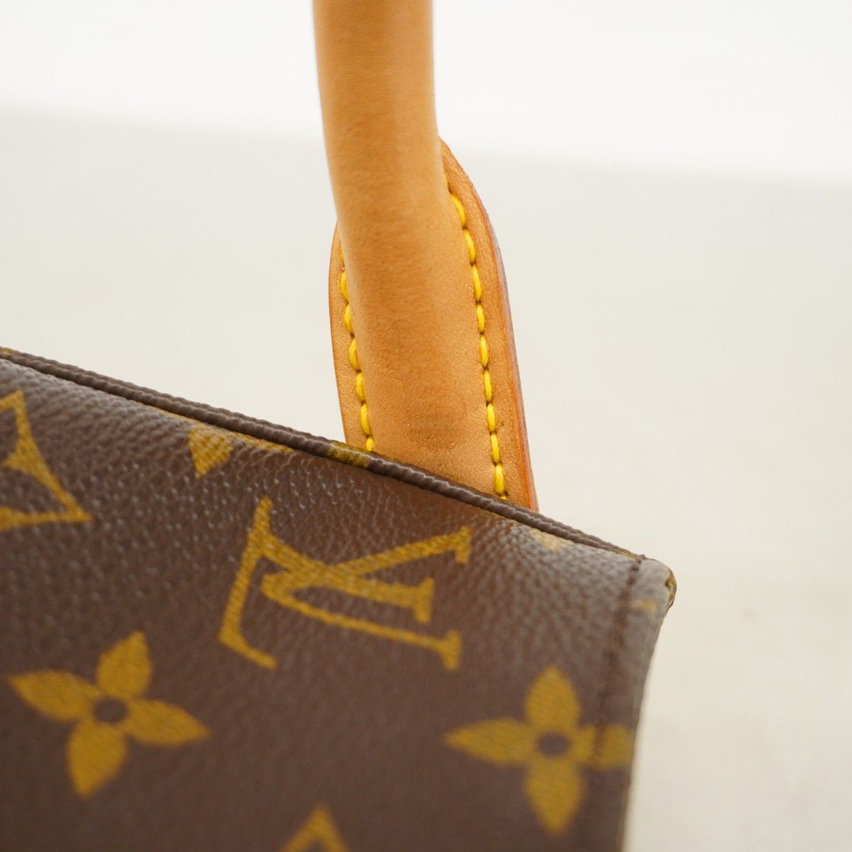 Louis Vuitton Shoulder Bag Monogram Looping GM Brown — view 6