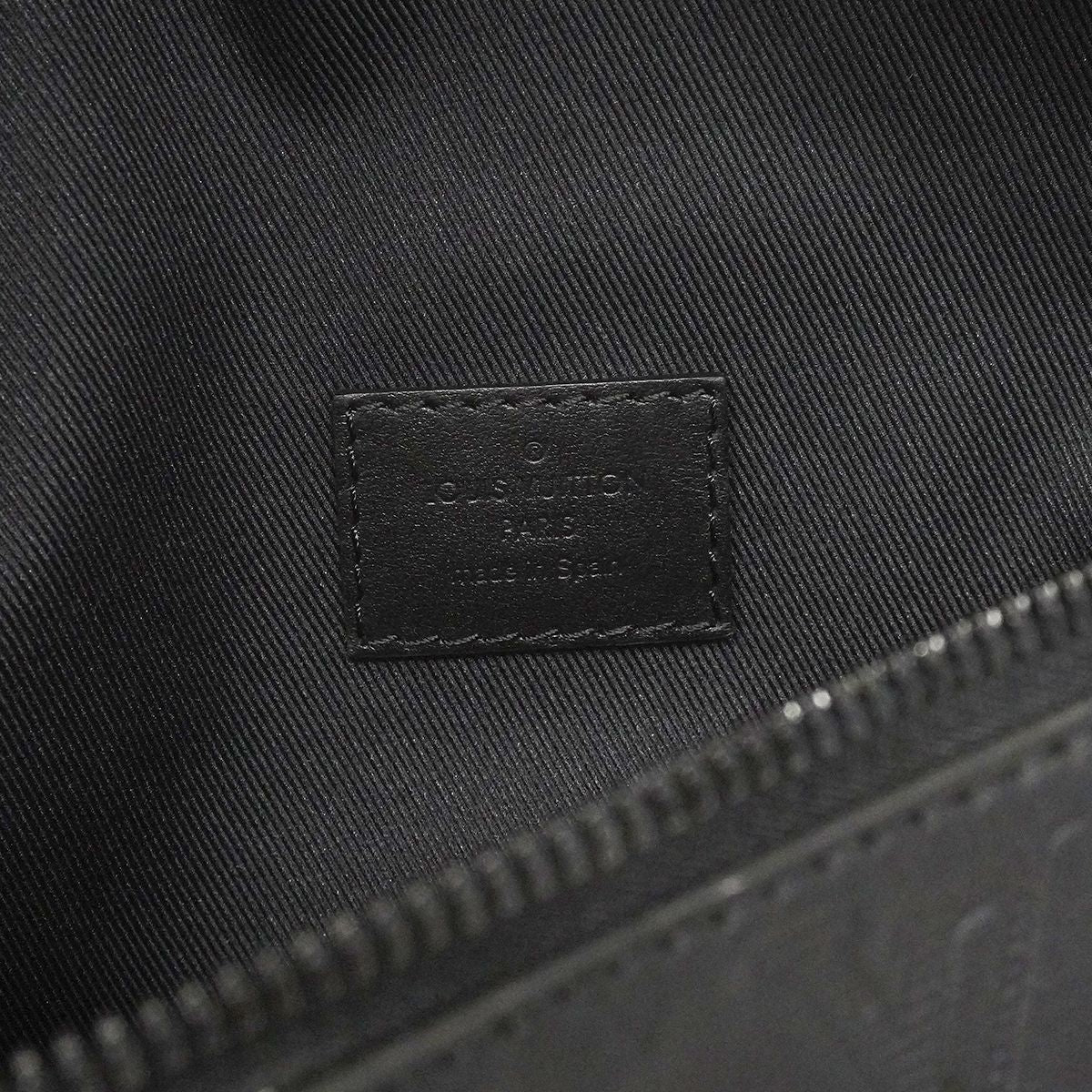 Louis Vuitton Waist Bag Monogram Shadow Discovery Black — view 5