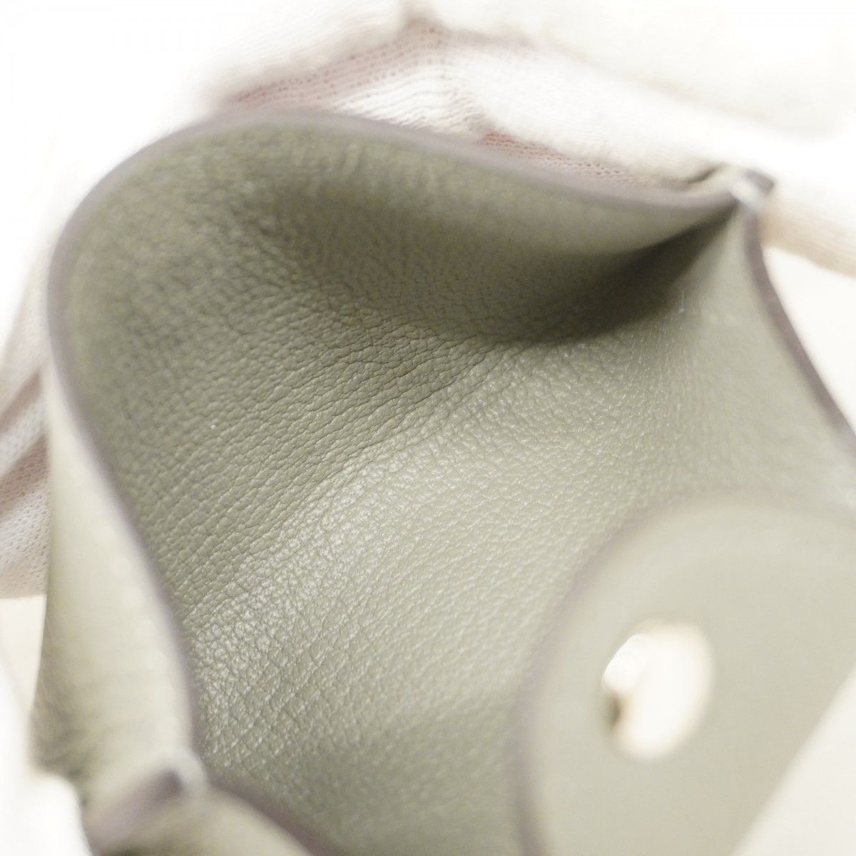 Hermes Card Case Illiade Color Grimeia Silver — view 3