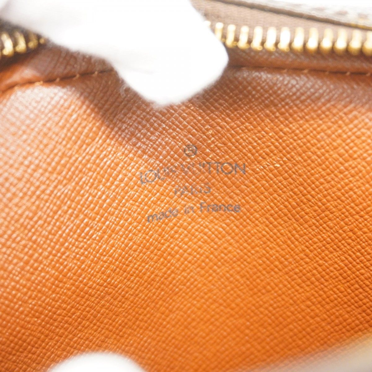 Louis Vuitton Shoulder Bag Monogram Amazon Brown — view 5