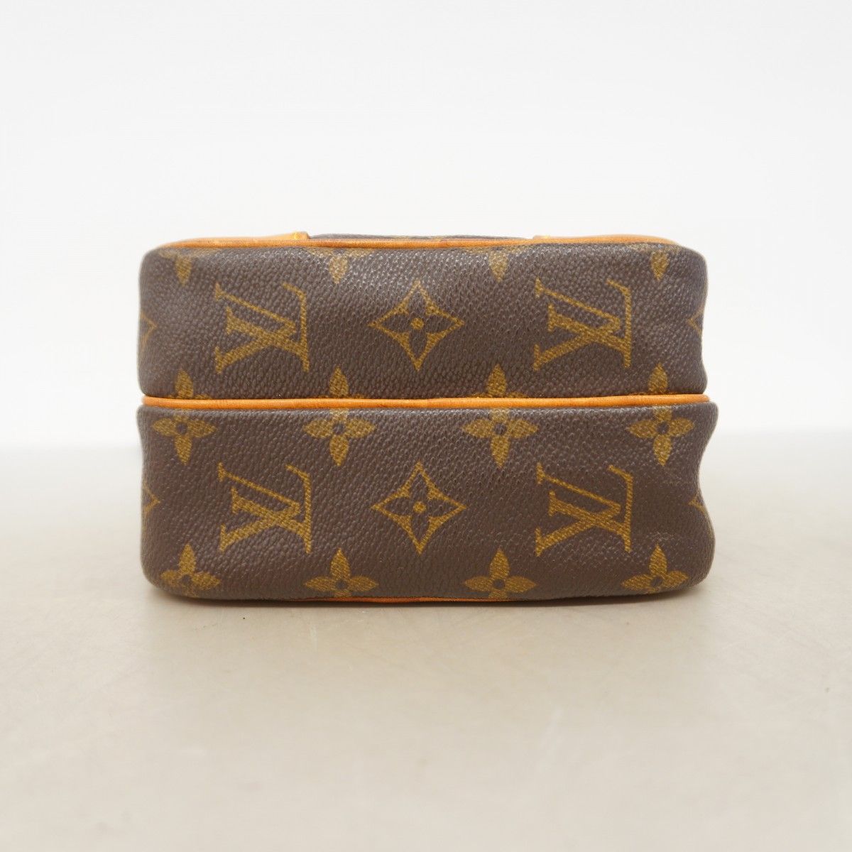 Louis Vuitton Shoulder Bag Monogram Amazon Brown — view 3