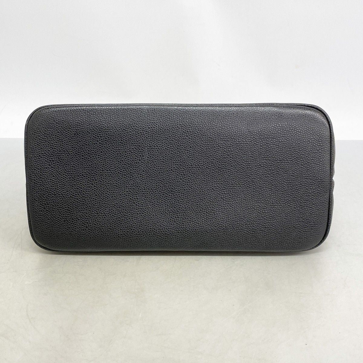 Chanel Tote Reissue Caviar Leather Black Gold — view 3