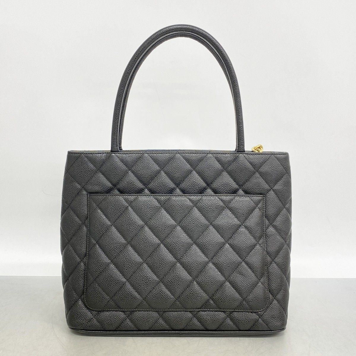 Chanel Tote Reissue Caviar Leather Black Gold — view 9