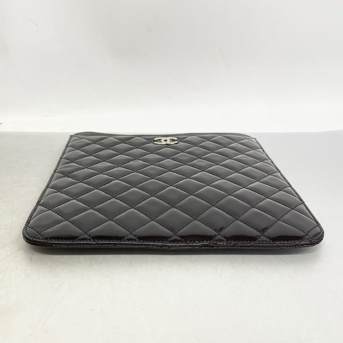 Chanel iPad Case Quilted Patent Leather Black Silver — view 3
