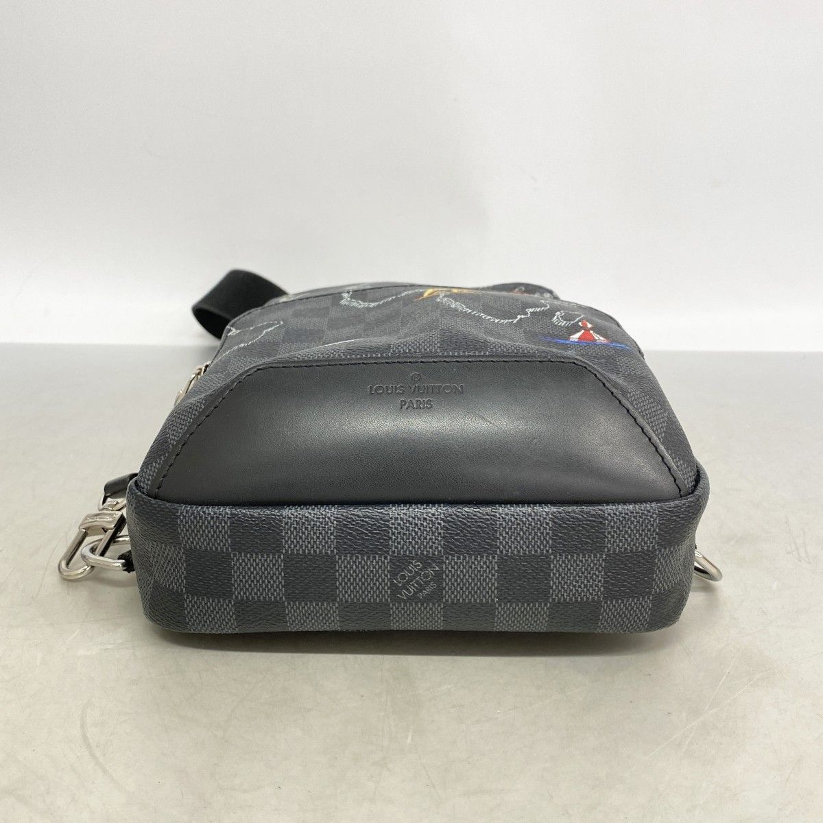 Louis Vuitton Belt Bag Damier Graphite Avenue Black Gray — view 3
