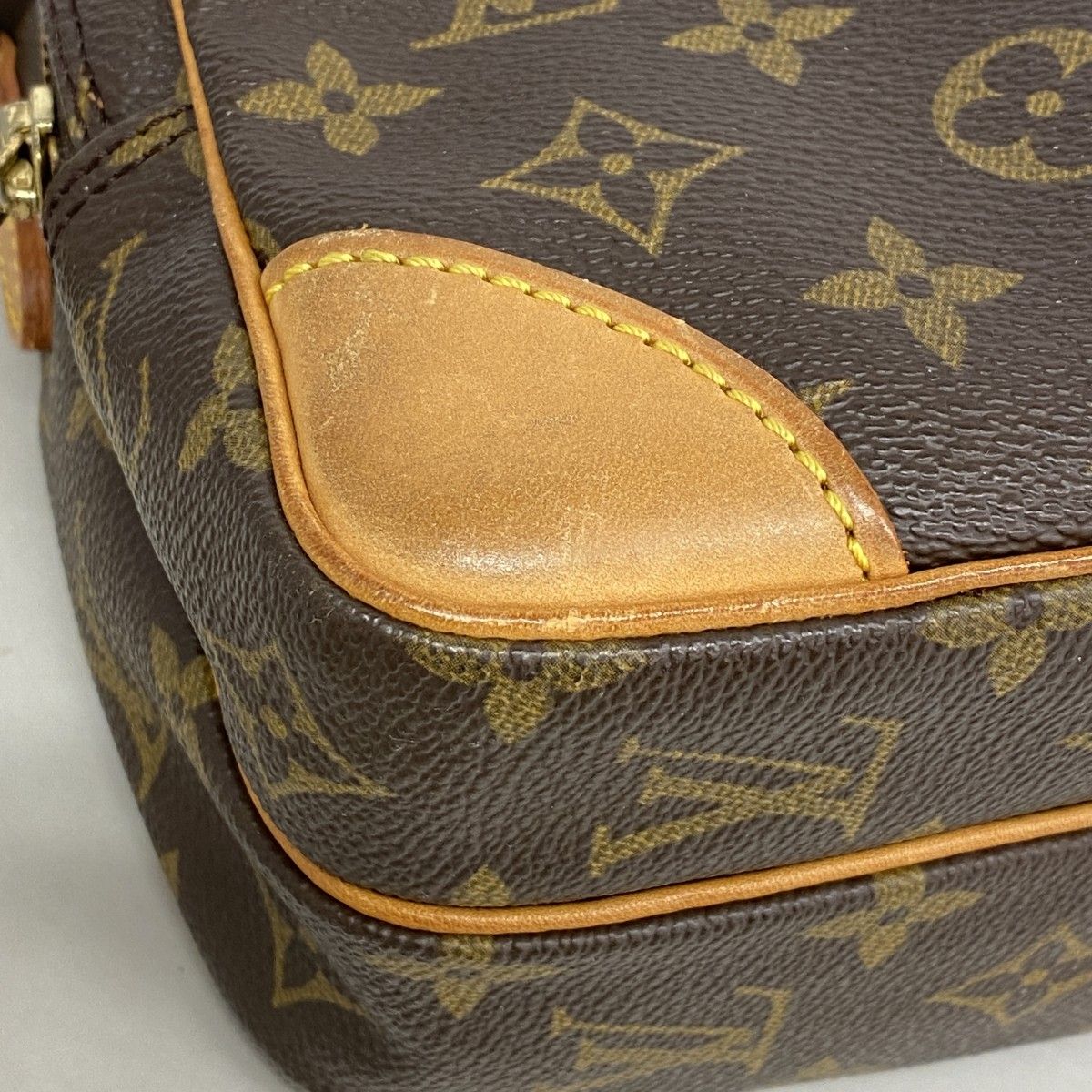 Louis Vuitton Shoulder Bag Monogram Amazon Brown — view 6