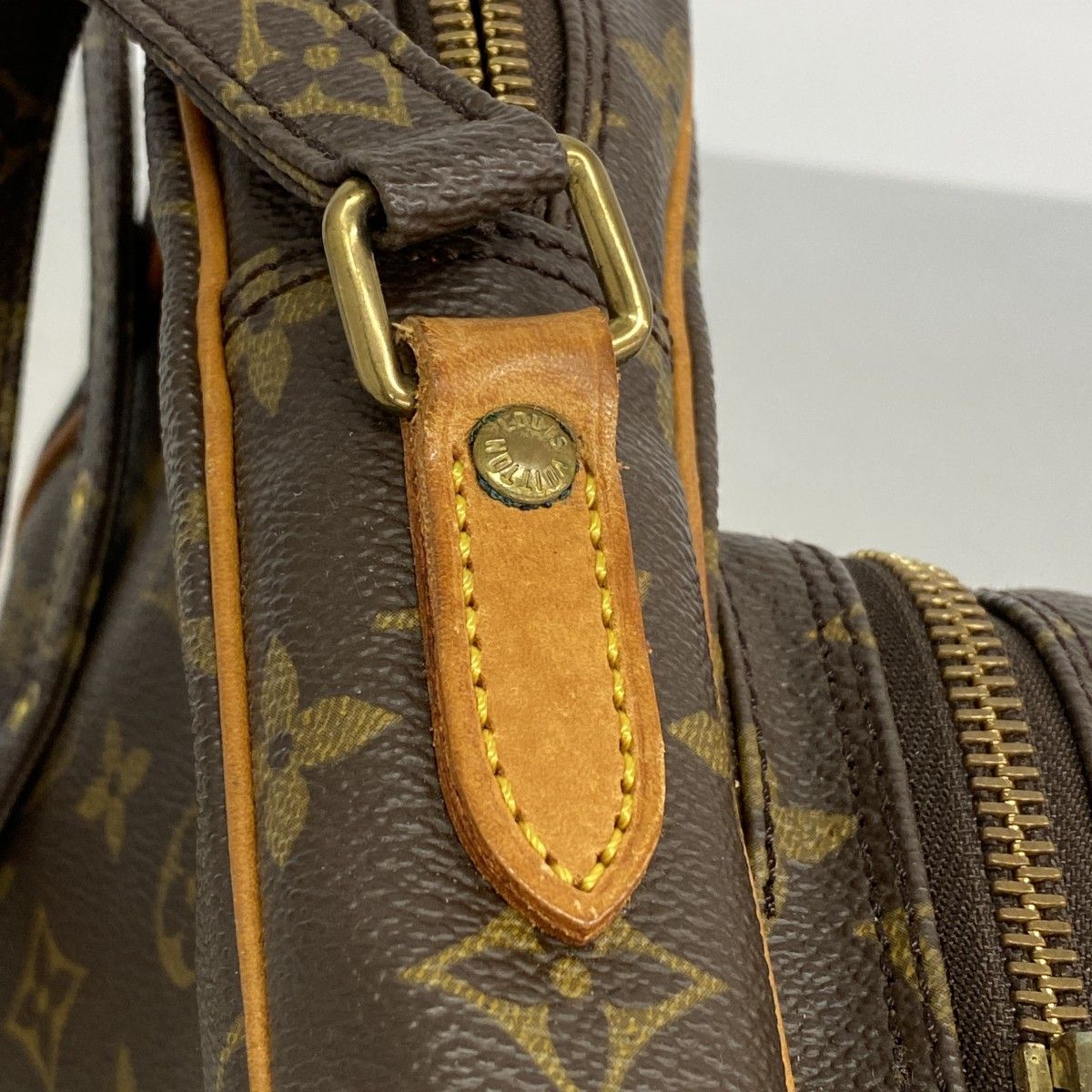 Louis Vuitton Shoulder Bag Monogram Amazon Brown — view 7