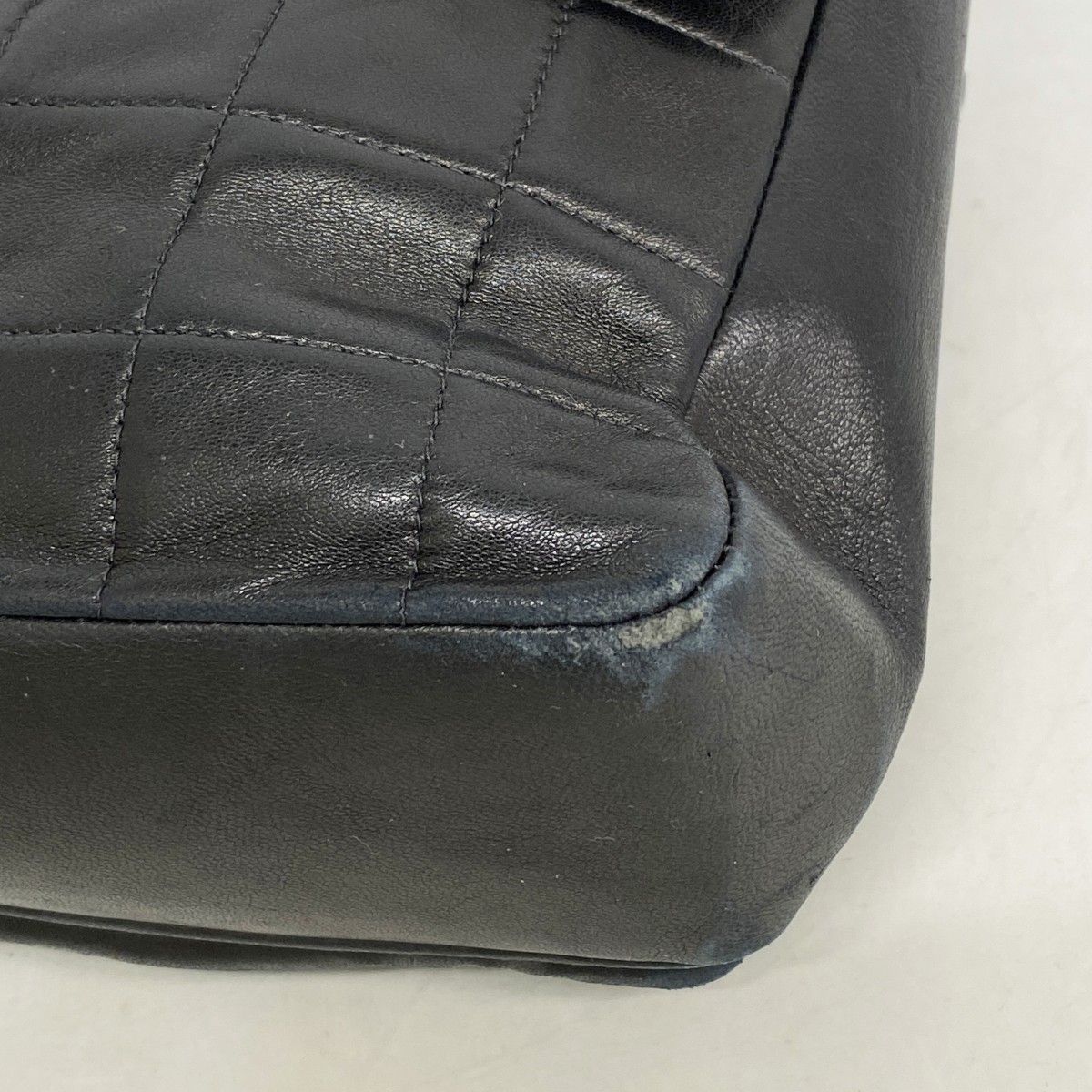 Chanel Shoulder Bag 2.55 Choco Bar Lambskin Black Silver — view 6