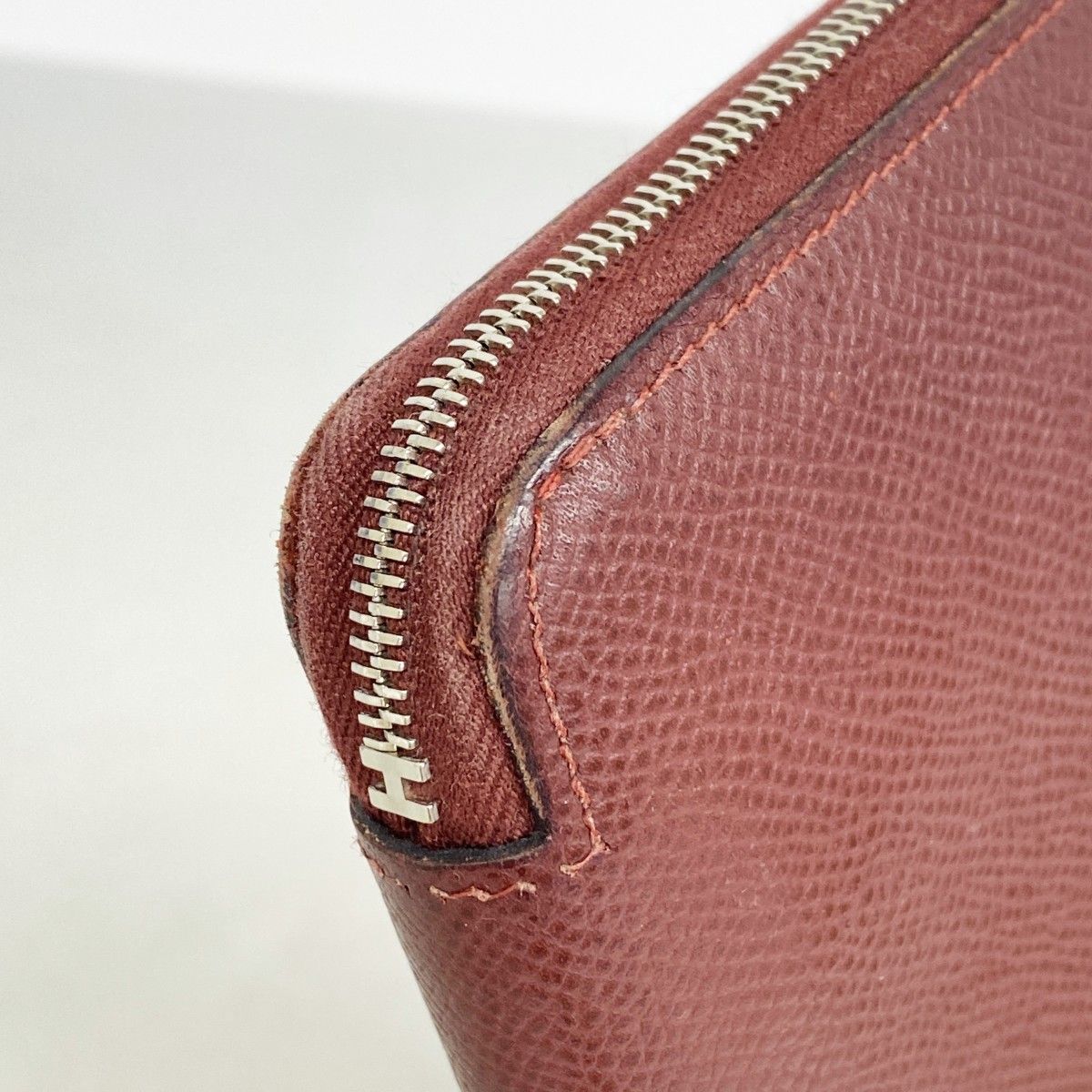 Hermes Wallet Azap Long Silk in Veau Rouge Ash Silver — view 5