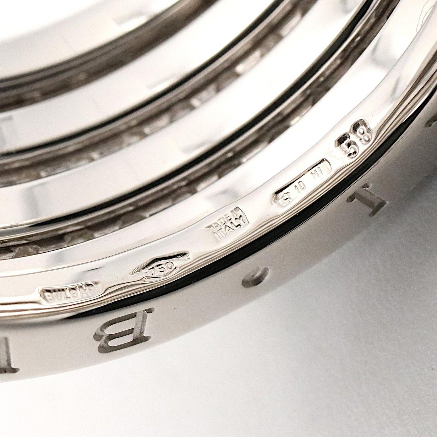 Bvlgari Ring Diamond Band 18k White Gold — view 4