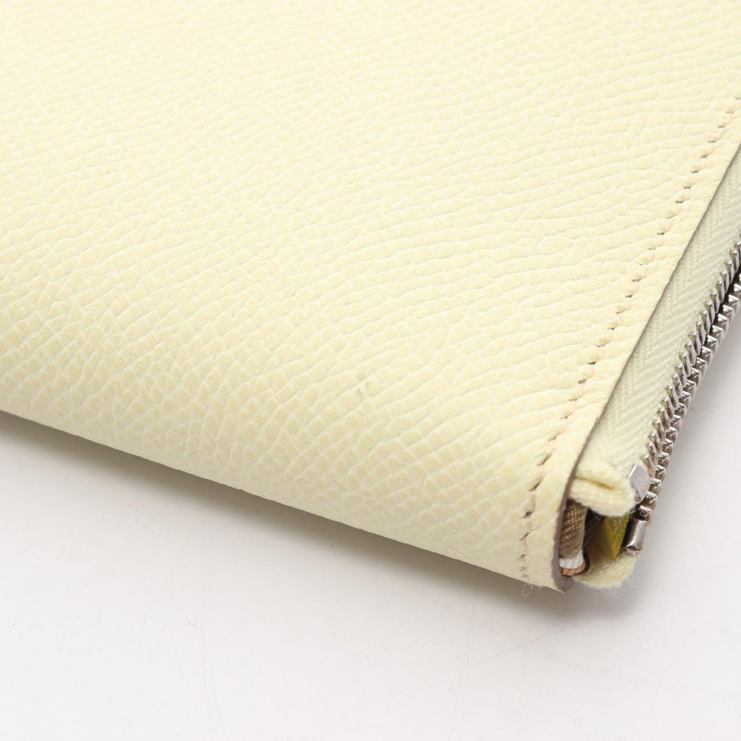 Hermes Round Wallet Azap Silk in Long Jaune Milton Poussin Azapp — view 6