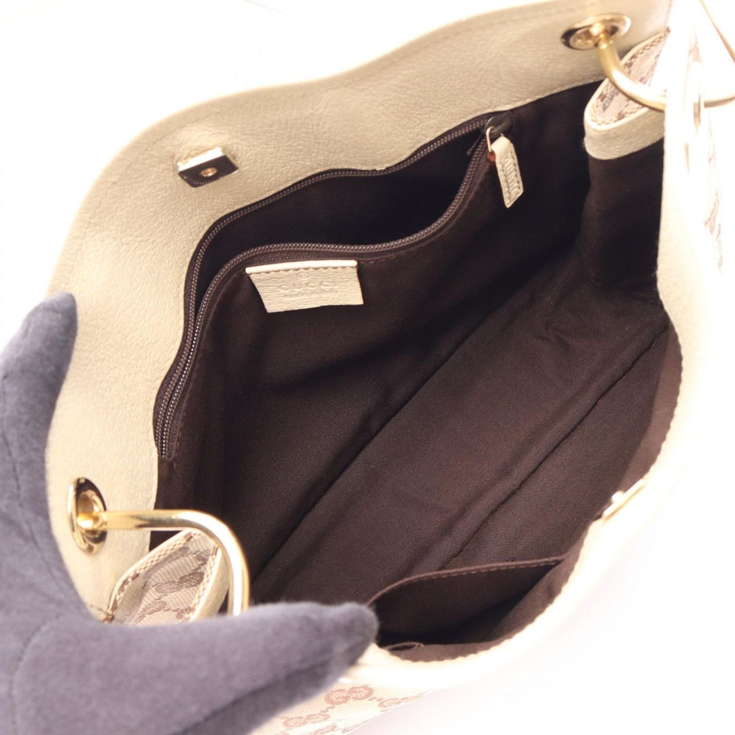 Gucci Shoulder Bag GG Canvas Beige White — view 3