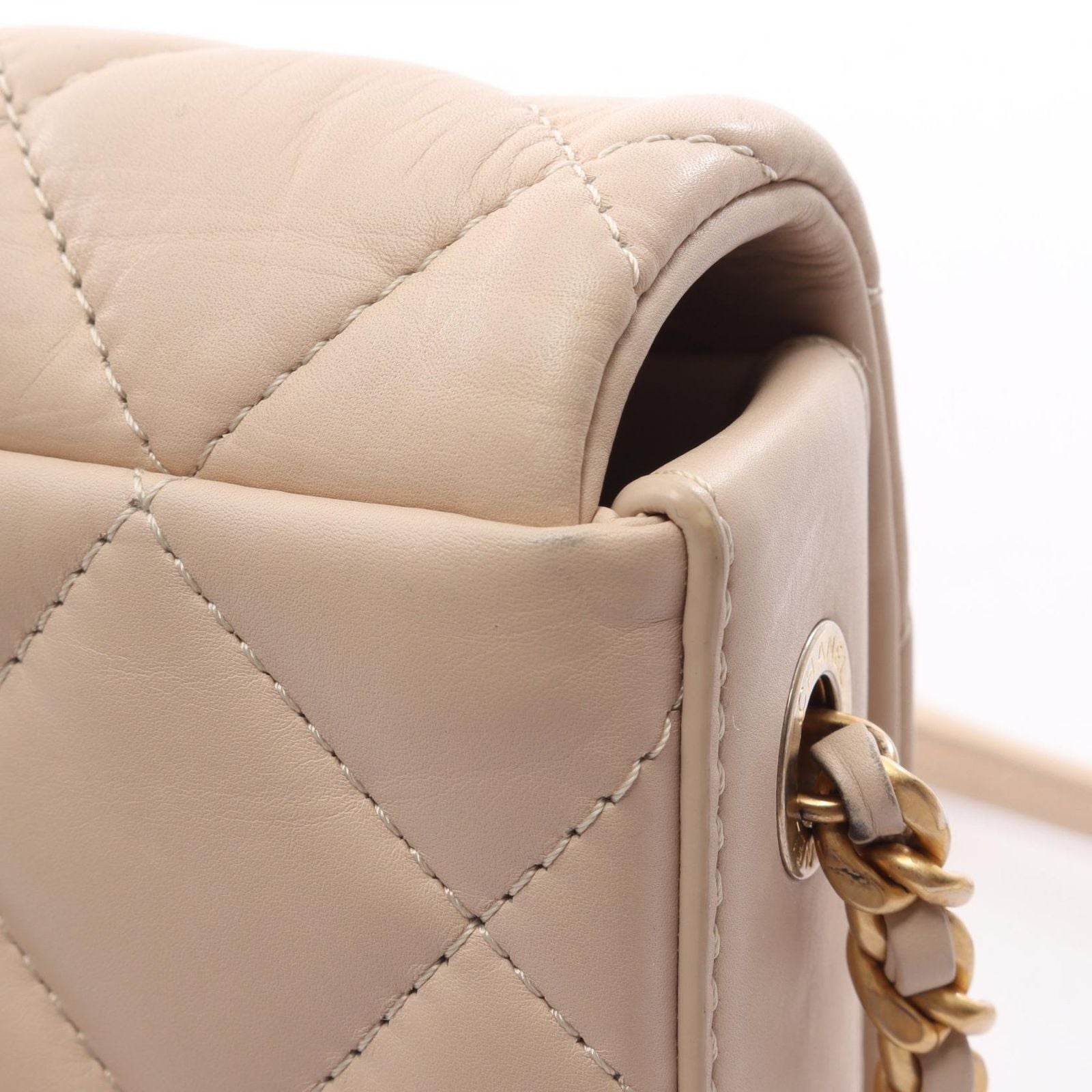 Chanel Shoulder Bag Quilted Classic Full Flap Beige Leather Chain — view 9