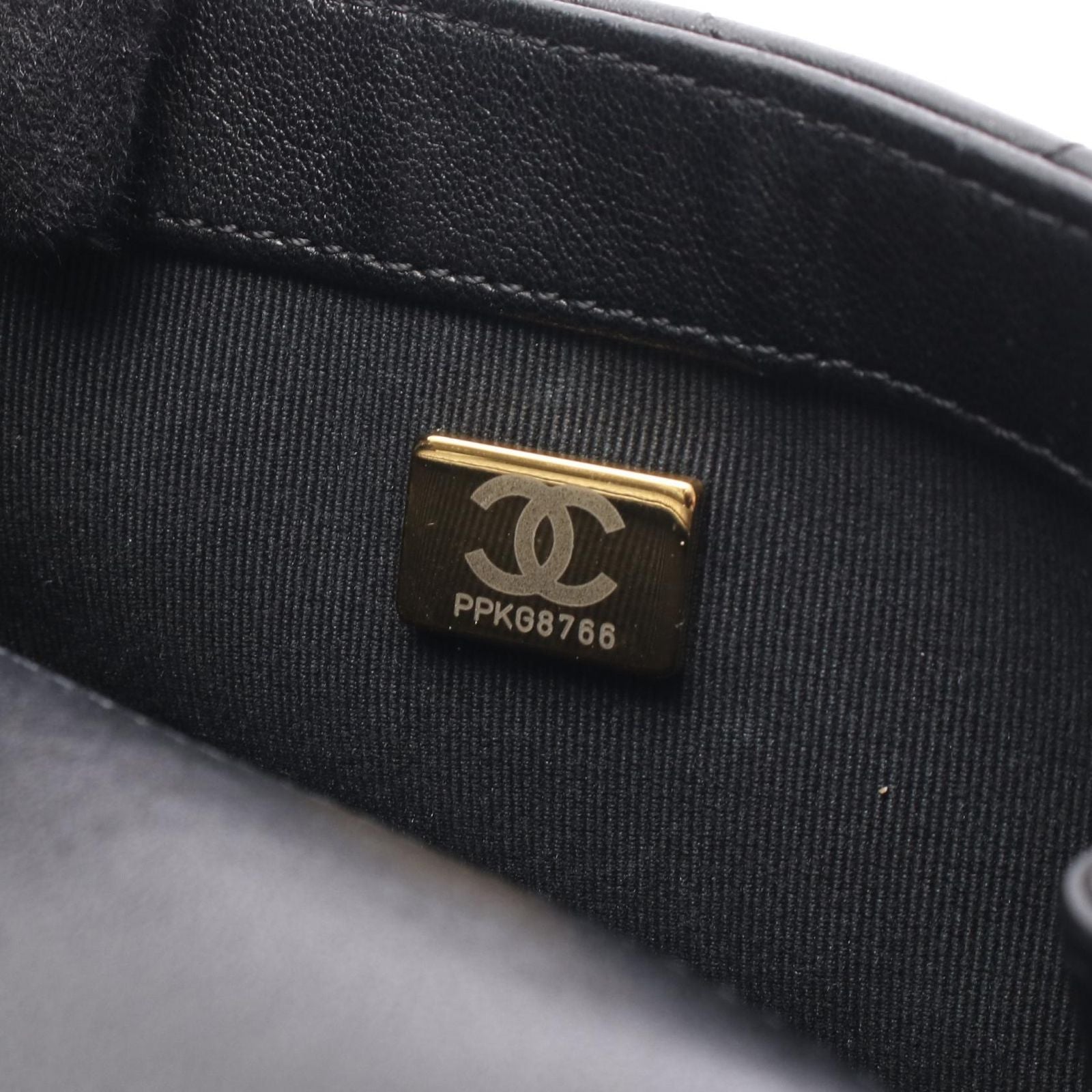 Chanel Shoulder Bag Mini Quilted Top Handle 2-Way Black Lambskin Mini Chain — view 5