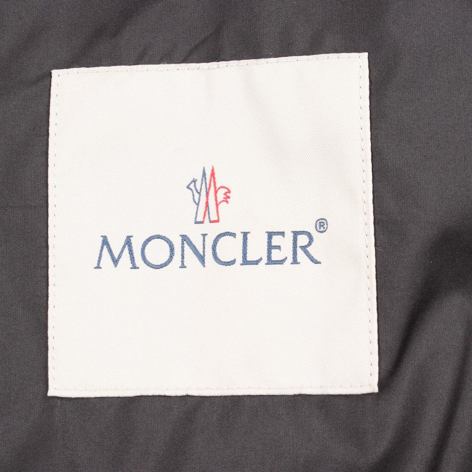 Moncler Fegeos Hooded Black Jacket — view 3