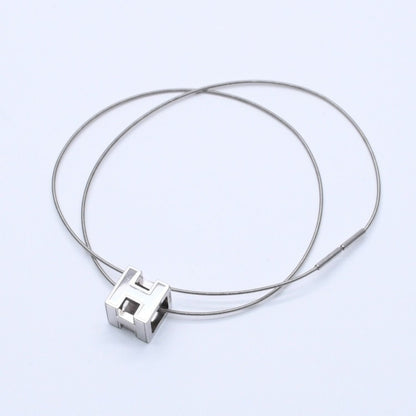 Hermes Cage D'h Cube Wire Necklace Silver — view 2