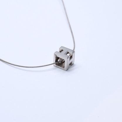 Hermes Cage D'h Cube Wire Necklace Silver — view 4