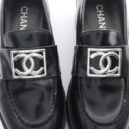 Chanel Loafers CC Logo Black Leather — view 7