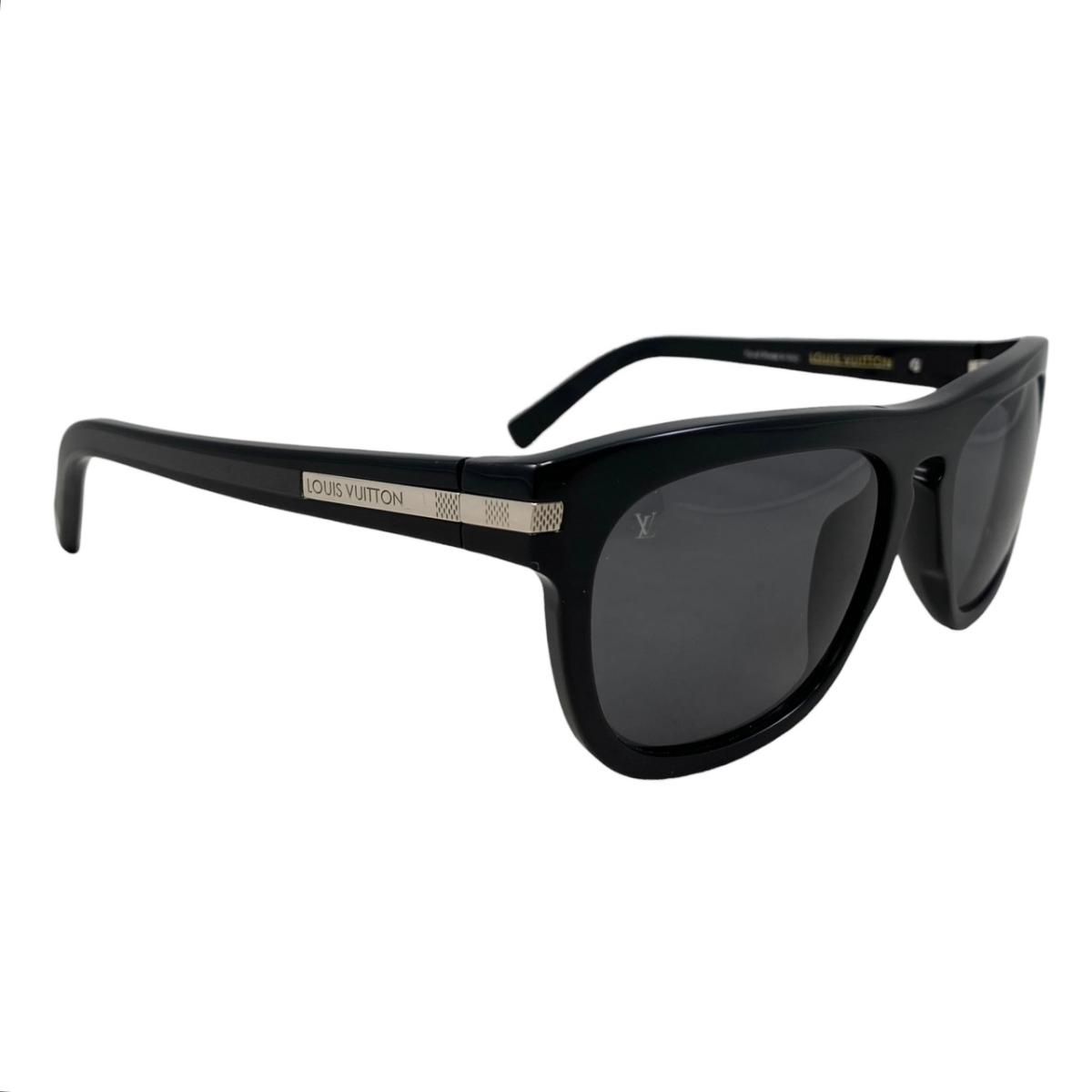 Louis Vuitton Sunglasses Possession Carre Logo Wellington Black Eyewear — view 2
