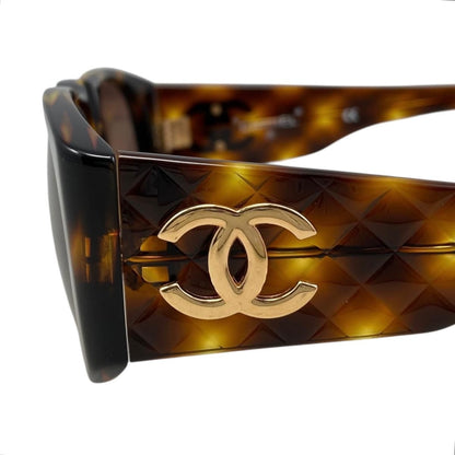 Chanel Sunglasses Quilted CC Logo Tortoiseshell Pattern Brown Gold Eyewear — view 5