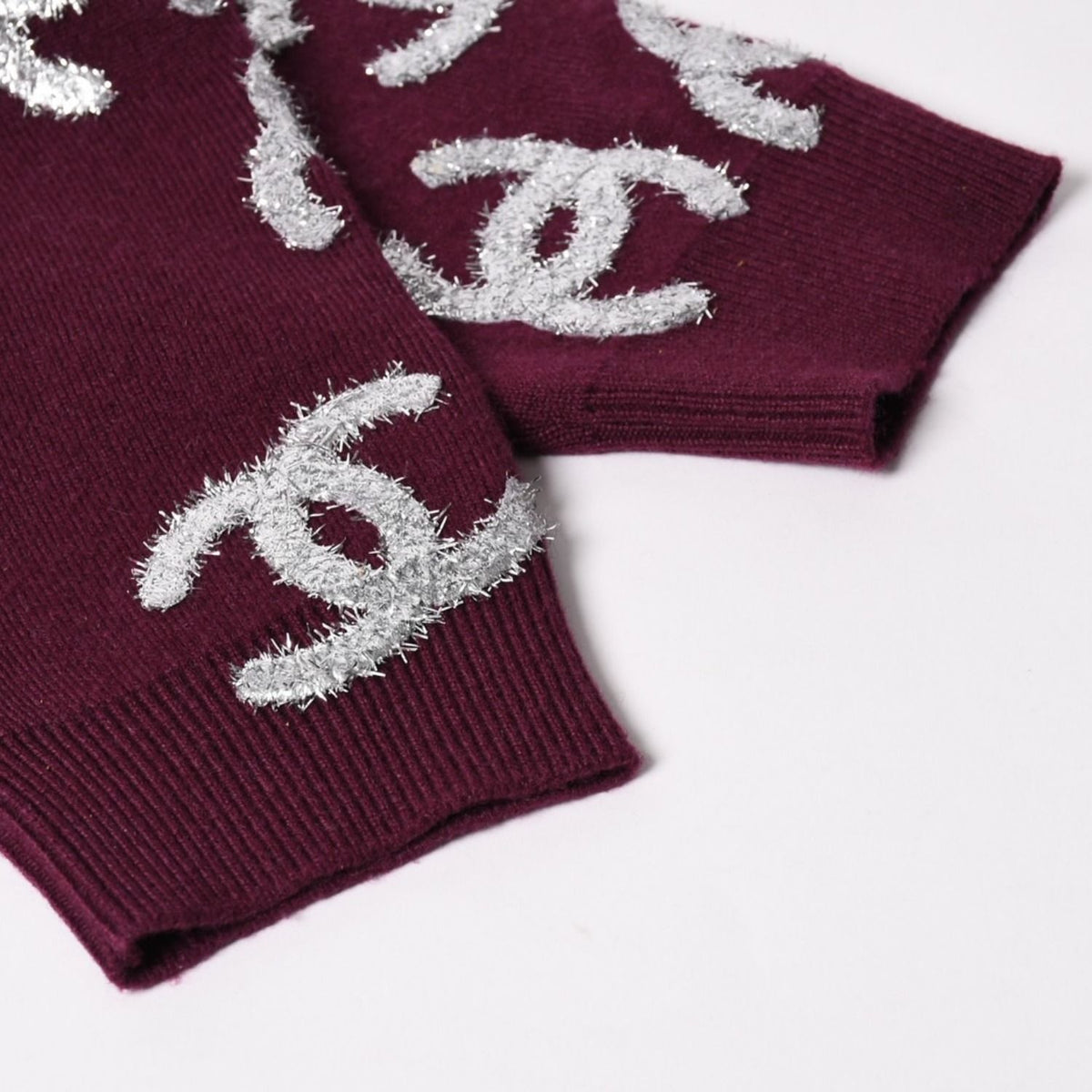Chanel All Over CC Mark Glitter Cashmere Cardigan Burgundy Silver — view 6