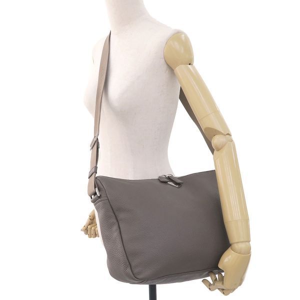Prada Vitello Daino Leather Messenger — view 9