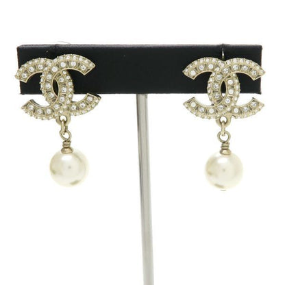 Chanel Earrings Gold