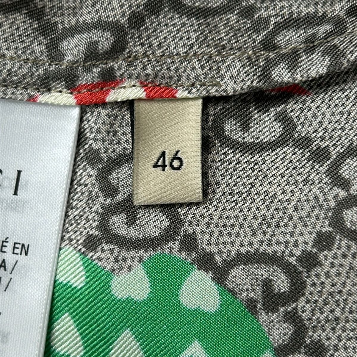 Gucci Short Sleeve Shirt 46 S Beige Multi Silk Apple Pattern — view 5